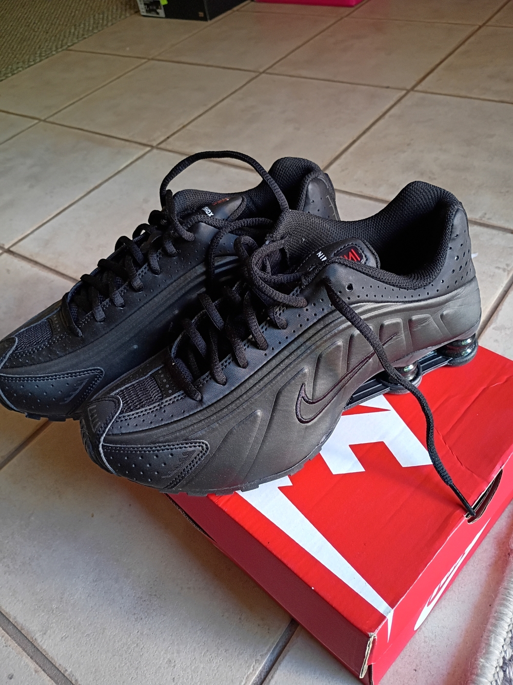 Nike Shox